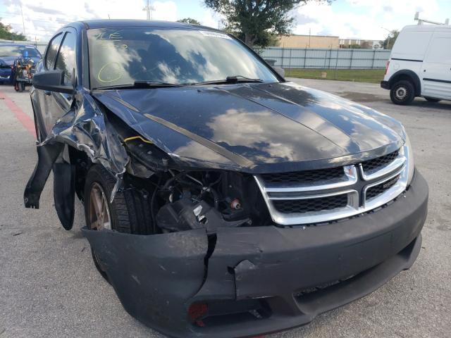 Dodge Avenger se (2014)