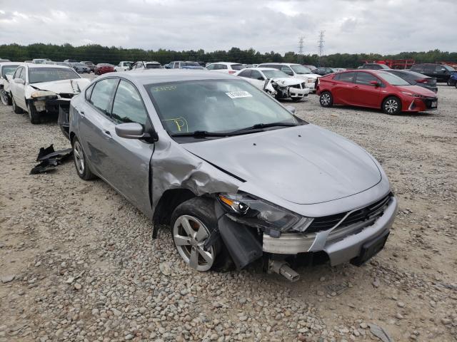 Dodge Dart sxt (2015)