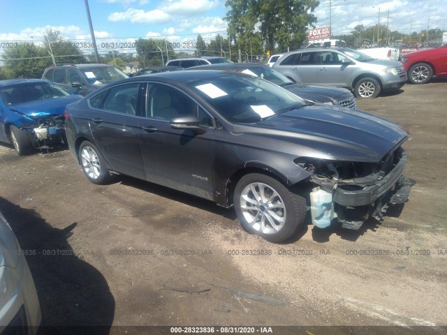 Ford Fusion hybrid (2018)