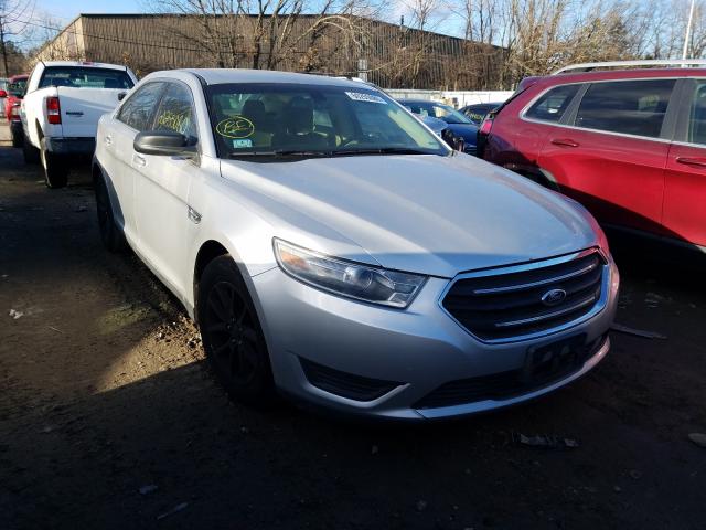 Ford Taurus se (2013)