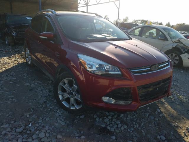 Ford Escape tit (2015)