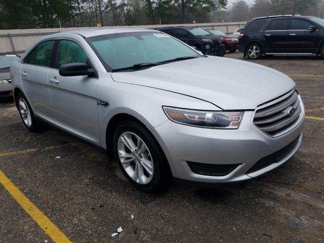 Ford Taurus se (2015)