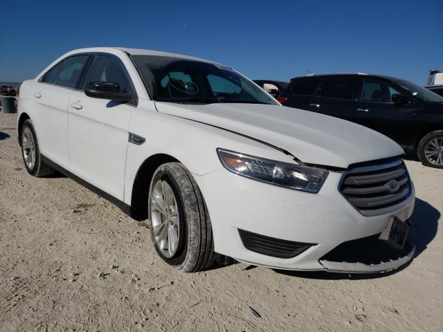 Ford Taurus se (2018)