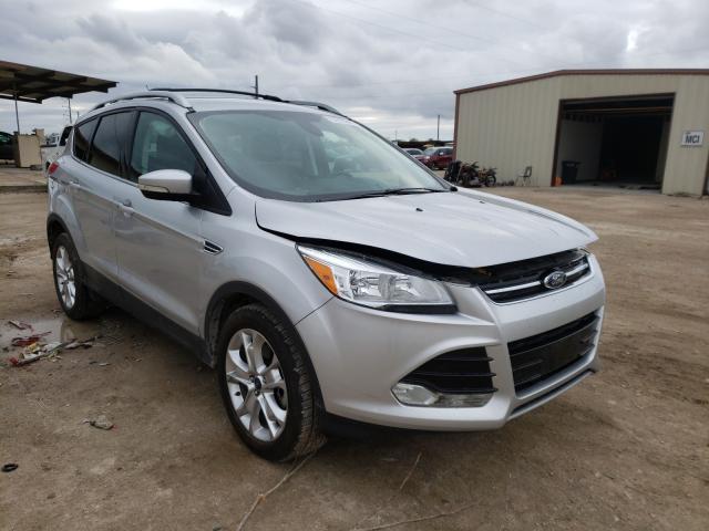 Ford Escape tit (2014)