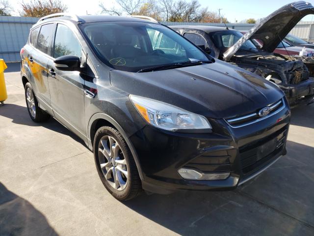 Ford Escape tit (2014)