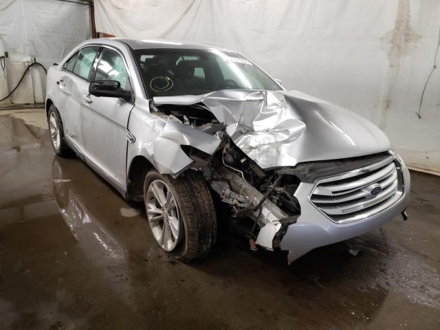 Ford Taurus sel (2013)