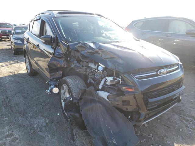 Ford Escape tit (2014)