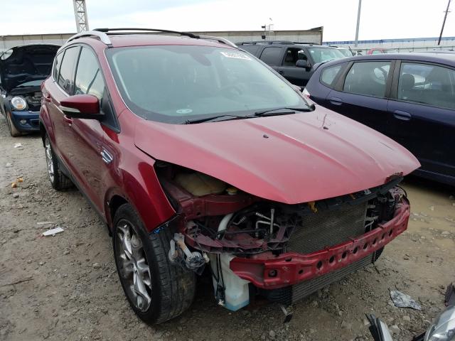 Ford Escape tit (2013)