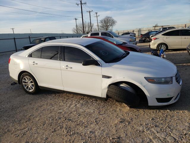 Ford Taurus se (2013)