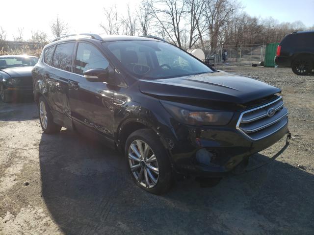 Ford Escape tit (2017)