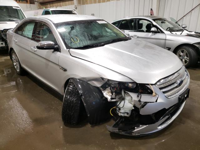 Ford Taurus lim (2010)