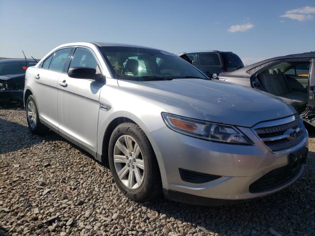 Ford Taurus se (2012)