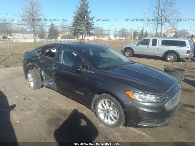 Ford Fusion hybrid (2019)