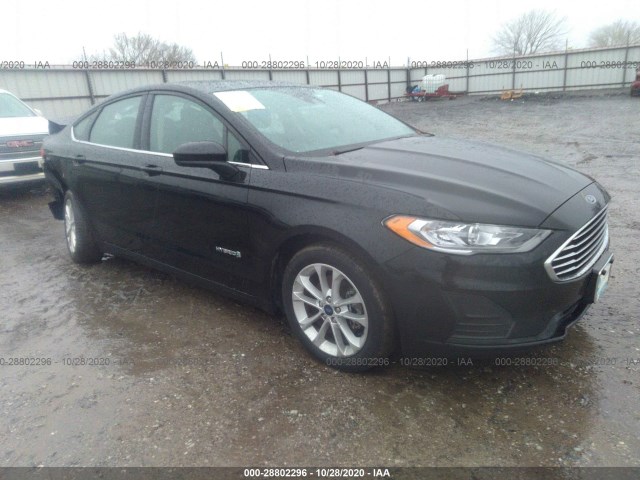 Ford Fusion hybrid (2019)