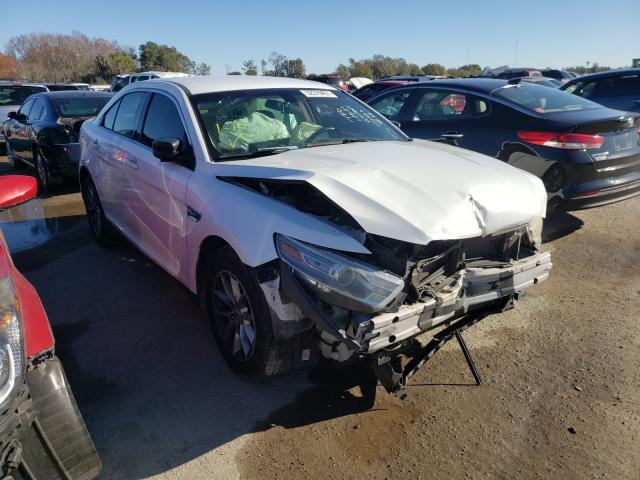 Ford Taurus se (2013)