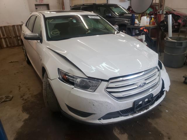 Ford Taurus lim (2015)