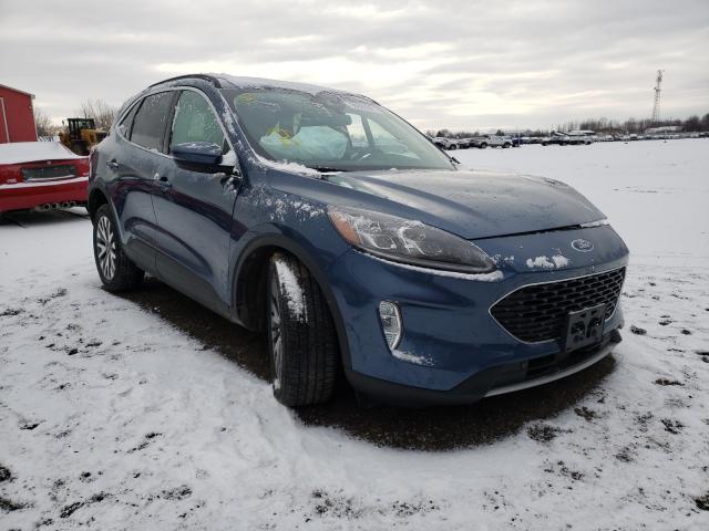 Ford Escape tit (2020)