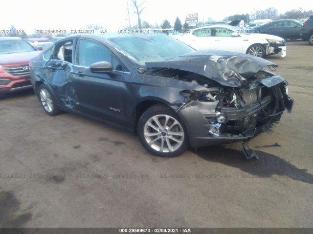 Ford Fusion hybrid (2019)