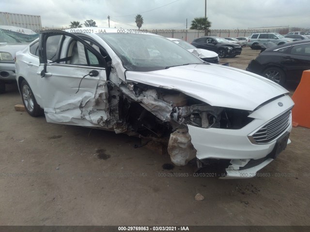 Ford Fusion hybrid (2018)
