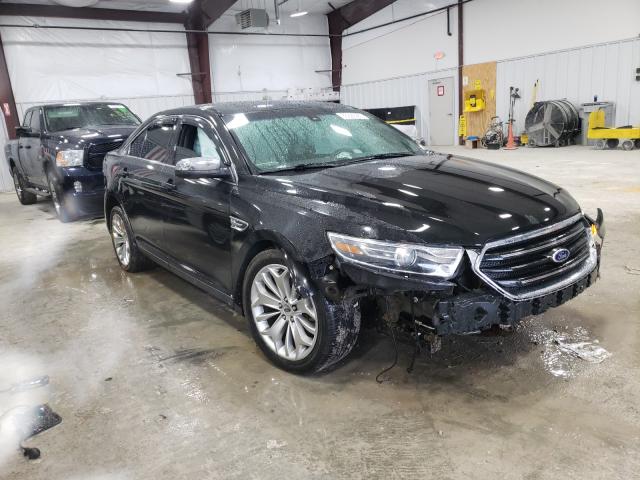 Ford Taurus lim (2015)