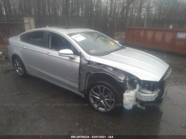 Ford Fusion hybrid (2019)