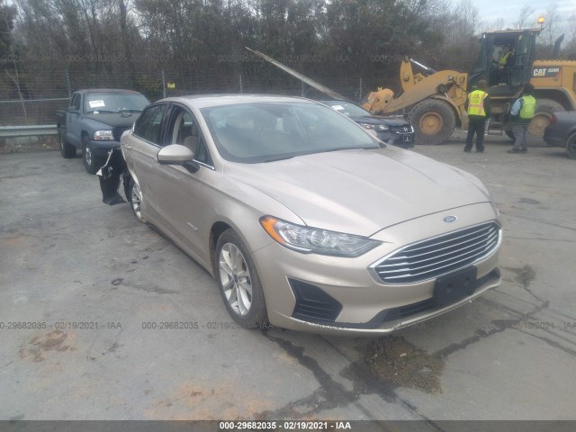 Ford Fusion hybrid (2019)