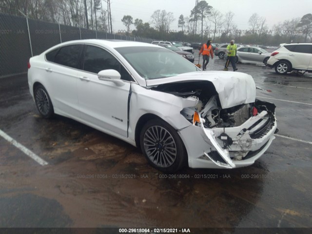 Ford Fusion hybrid (2018)