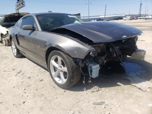 Ford Mustang gt (2010)