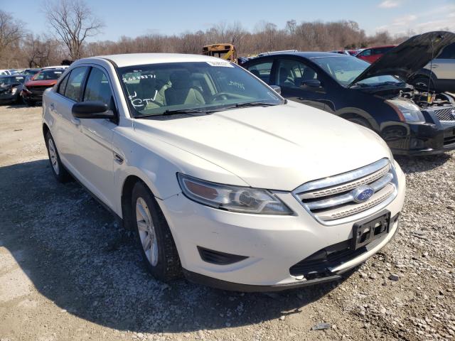Ford Taurus se (2012)