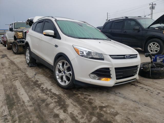 Ford Escape tit (2014)