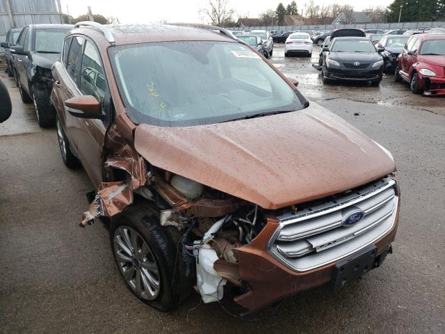 Ford Escape tit (2017)