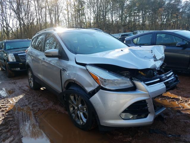 Ford Escape tit (2014)