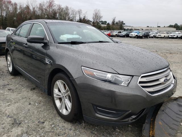 Ford Taurus sel (2015)