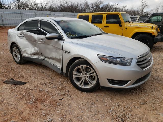 Ford Taurus sel (2015)