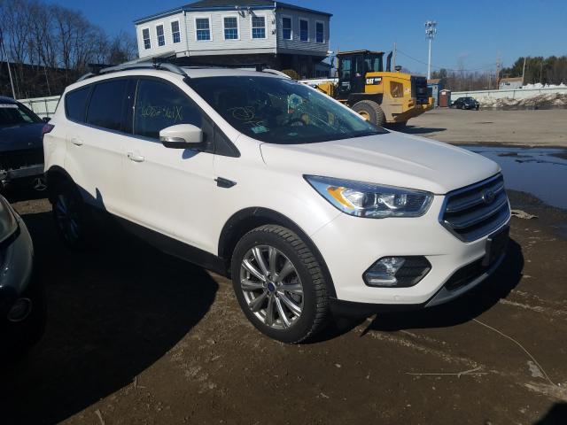 Ford Escape tit (2017)
