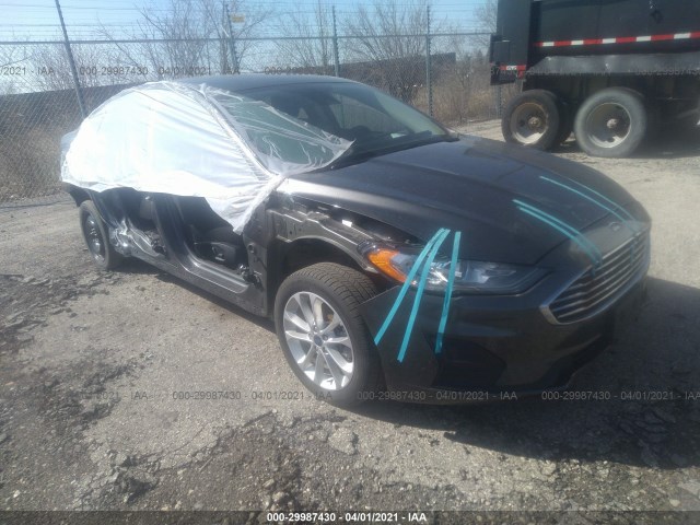 Ford Fusion hybrid (2019)