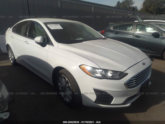 Ford Fusion hybrid (2020)
