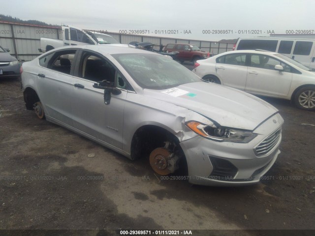 Ford Fusion hybrid (2019)