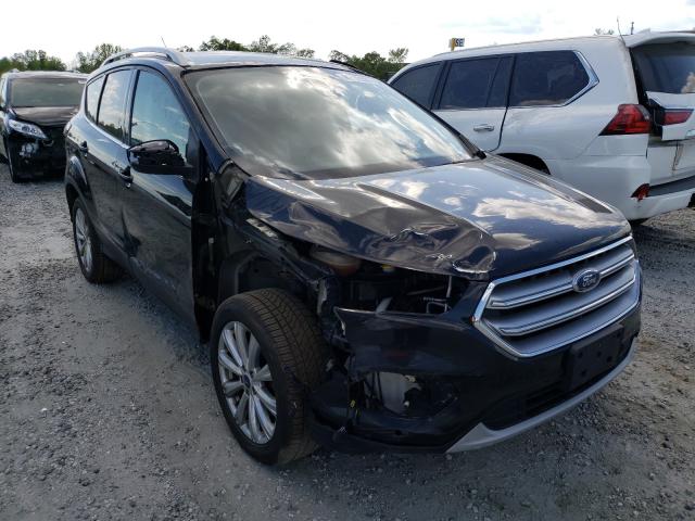 Ford Escape tit (2017)