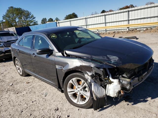 Ford Taurus se (2017)