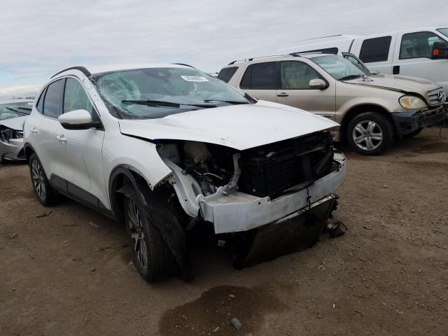 Ford Escape tit (2020)
