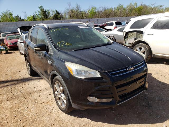 Ford Escape tit (2014)