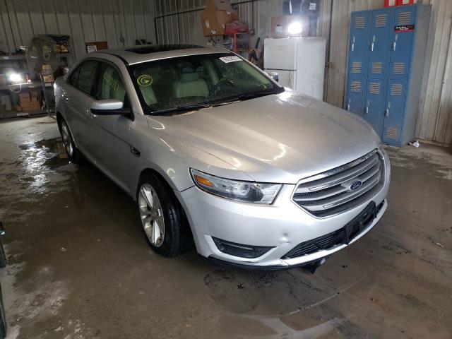 Ford Taurus sel (2013)