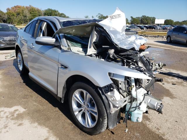 Ford Taurus sel (2018)