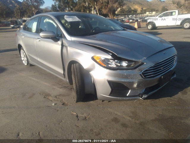 Ford Fusion hybrid (2020)