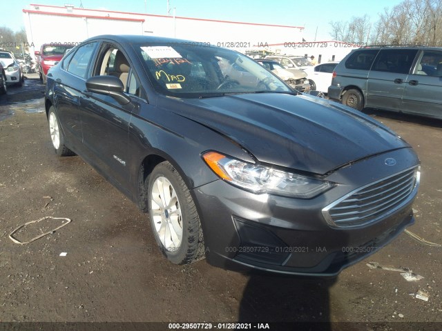 Ford Fusion hybrid (2019)