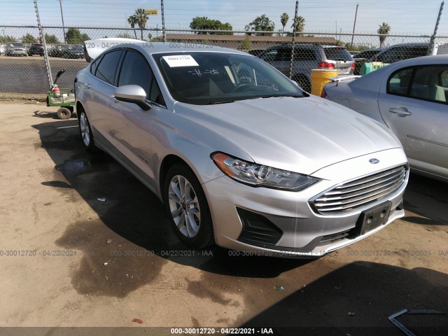 Ford Fusion hybrid (2019)