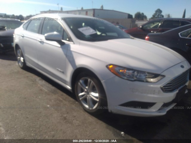 Ford Fusion hybrid (2018)