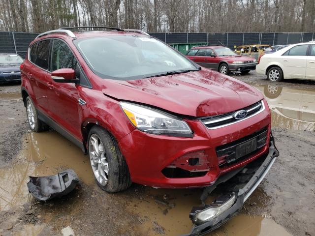 Ford Escape tit (2013)
