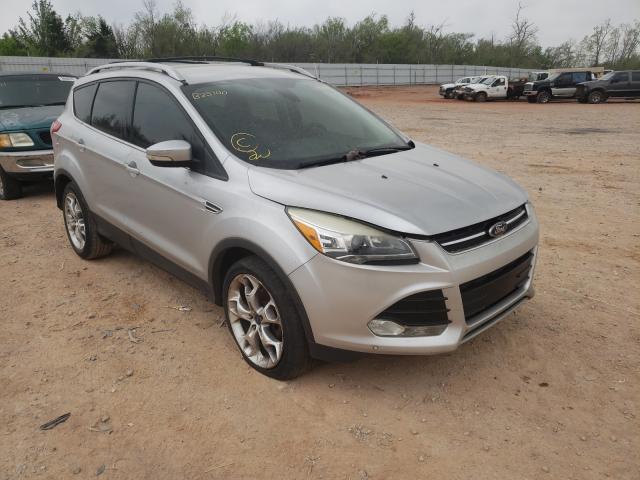 Ford Escape tit (2013)